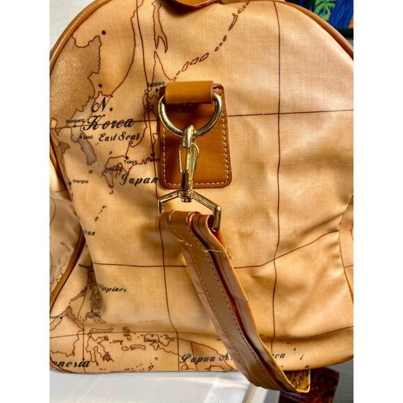 World Map Travel Duffle Bag Twin Handles Shoulder Strap Attached Luggage Tag - Picture 4 of 4